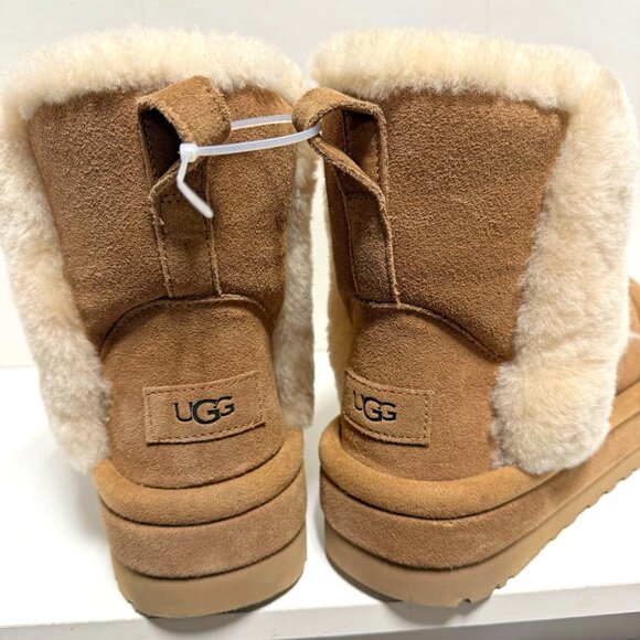 *NEW* Ugg Chillapeak Boots - Picture 10 of 16